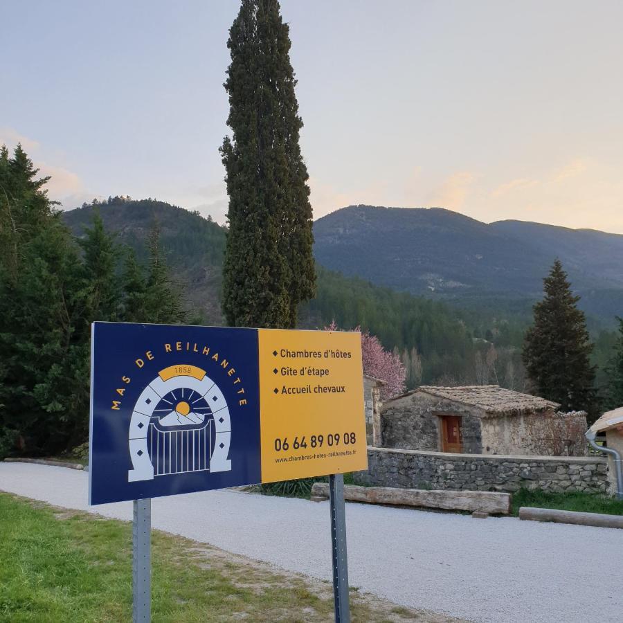 Mas De Reilhanette Montbrun-les-Bains Dış mekan fotoğraf